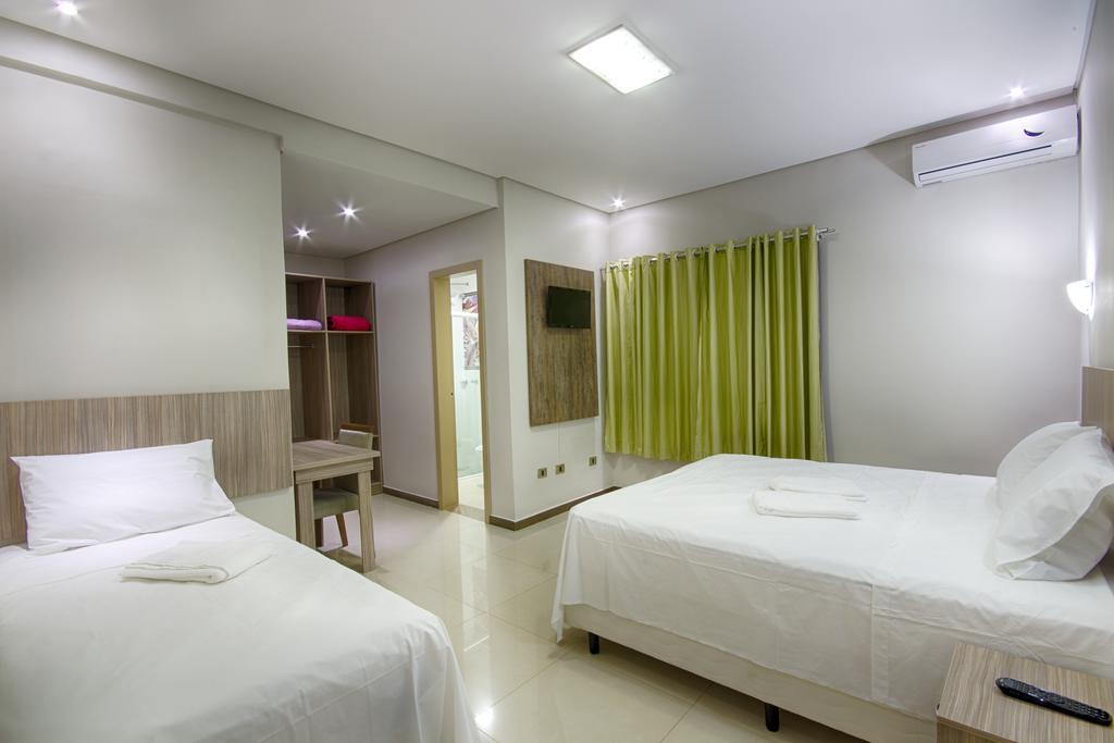 Hotel Iguassu Inn ฟอสดูอีกวาซู ภายนอก รูปภาพ