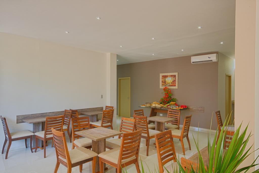 Hotel Iguassu Inn ฟอสดูอีกวาซู ภายนอก รูปภาพ