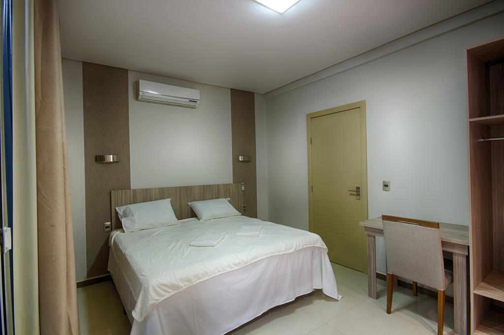 Hotel Iguassu Inn ฟอสดูอีกวาซู ภายนอก รูปภาพ