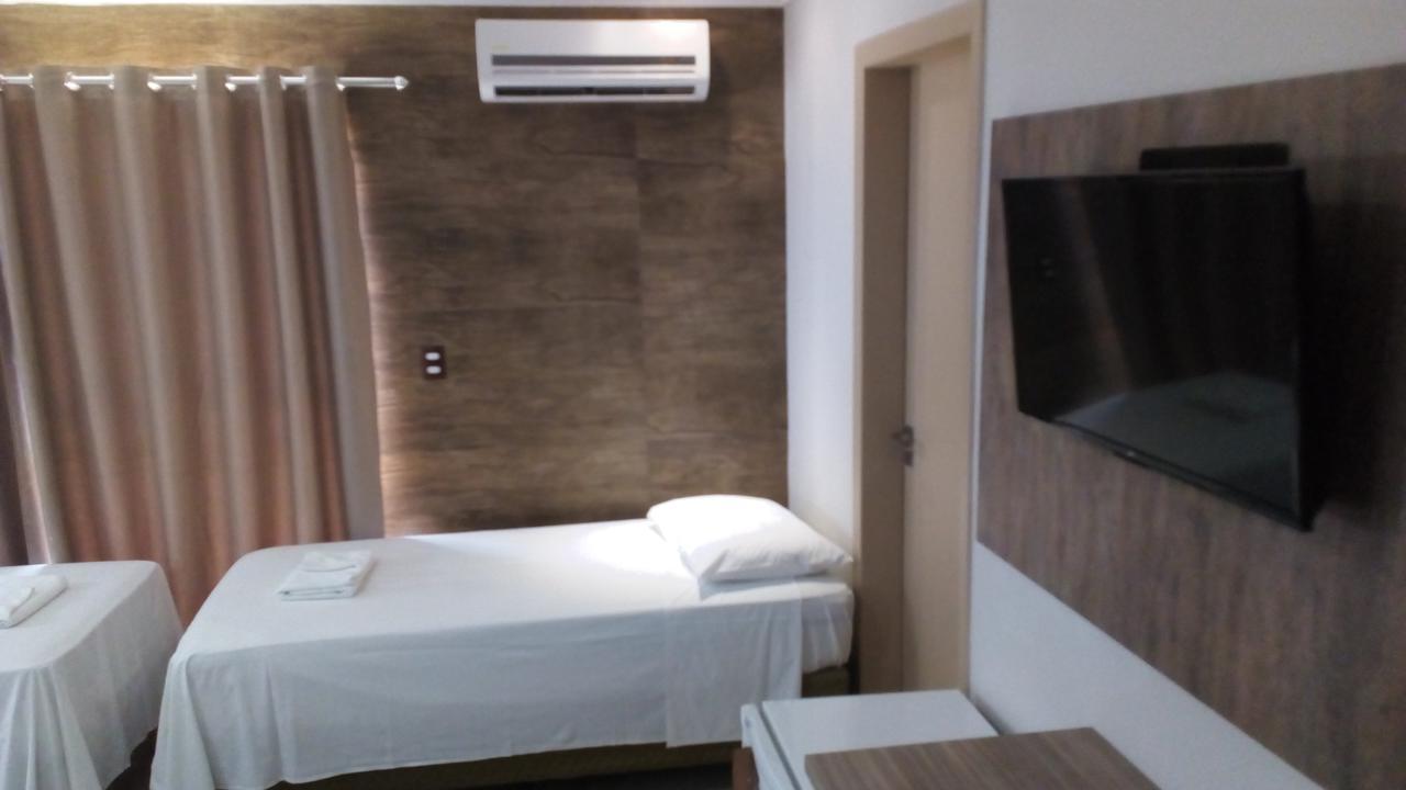 Hotel Iguassu Inn ฟอสดูอีกวาซู ภายนอก รูปภาพ